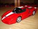 1:18 - Hot Wheels Elite - Ferrari - FXX - 2005 - Red - Competition - 0